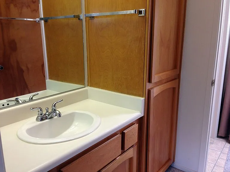 1216 Baden Ave — Photo 7