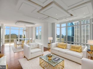 130 S 18th St UNIT 2801, Philadelphia, PA 19103