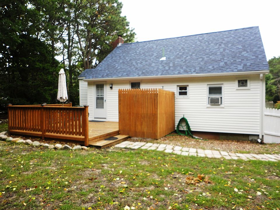 2nd image of 24 Ellsworth Dr