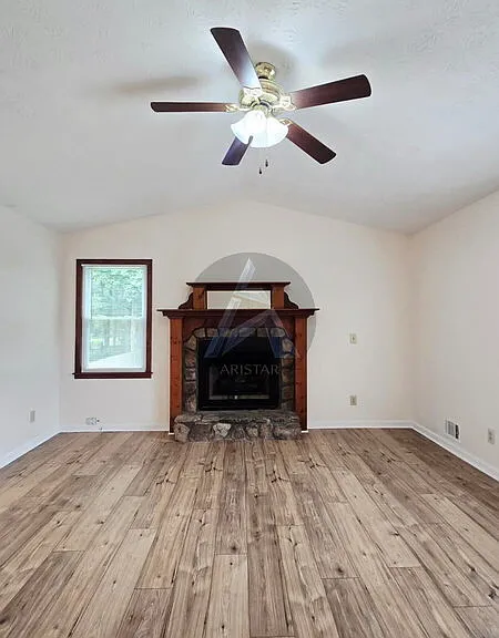 2503 New Mill Ct — Photo 4