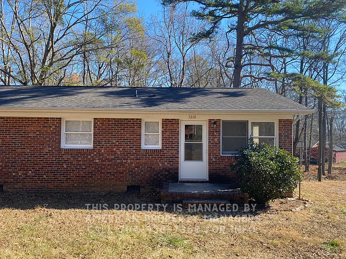 2 bed, 1.0 bath, 875 sqft, $1,225 — Photo 1