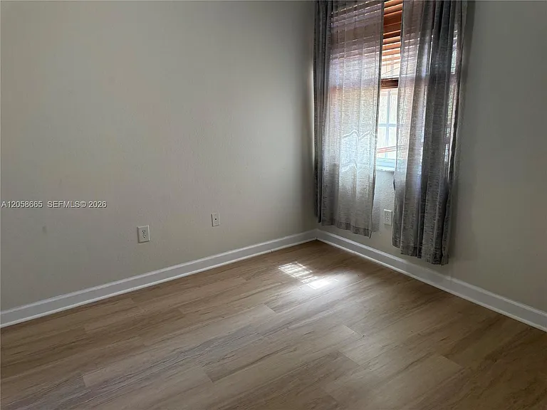 1655 NE 33rd Rd #105-4 — Photo 18