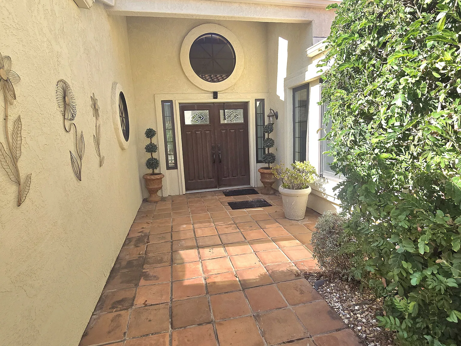 2 bed, 2161 sqft, $4,250 — Photo 3