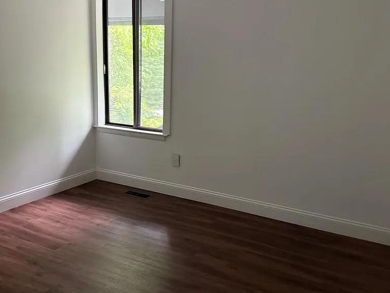 208 Pheasant Run Dr — Photo 23