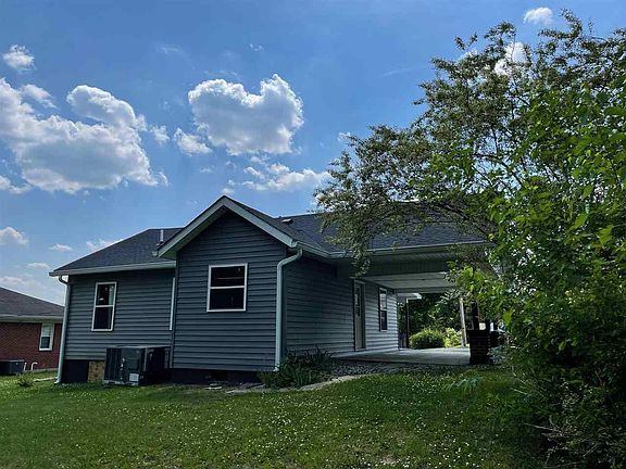 4th image of 104 Lexington Dr