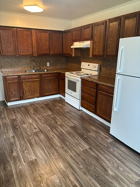 3 bed, 1200 sqft, $1,600 — Photo 4