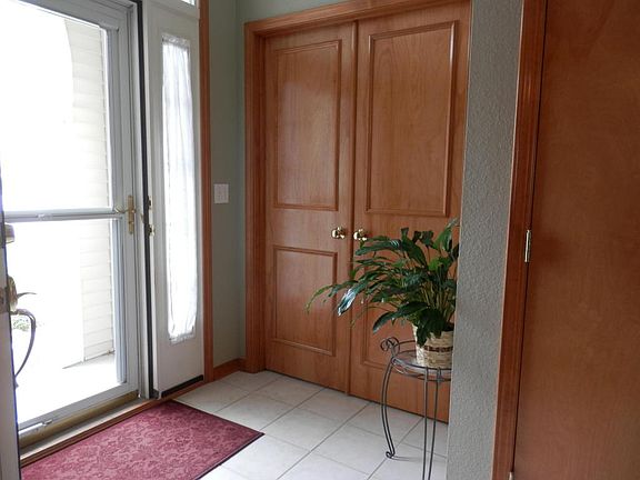2nd image of 2805 Eastbrook Ct
