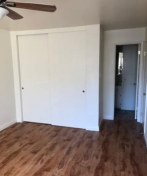 11619 Downey Ave #203 — Photo 10