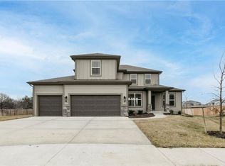 18766 W 169th St, Olathe, KS 66062