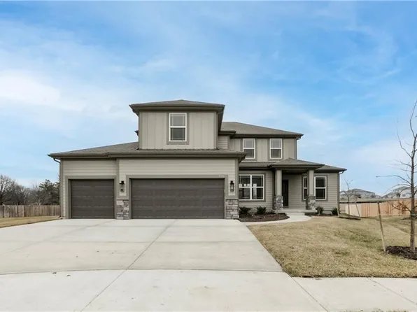 18766 W 169th St, Olathe, KS 66062