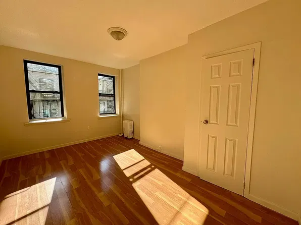 234 E 7th St APT 3FE, New York, NY 10009