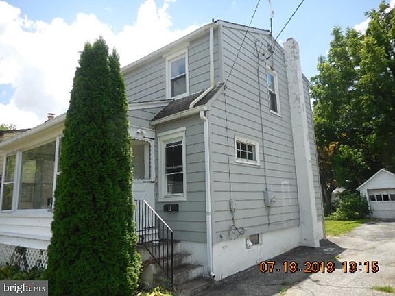 3rd image of 8 Odessa Ave