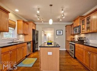 818 N Parkwood Rd, Decatur, GA 30030