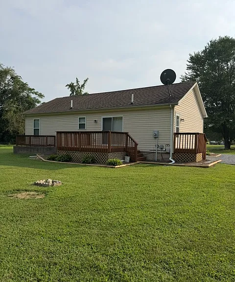 10457 Hughes Ln — Photo 7