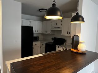 8 Rose Ln #18-2, Danbury, CT 06811