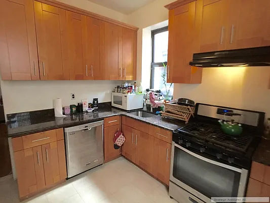 Rented by Sovereign Associates | media 4