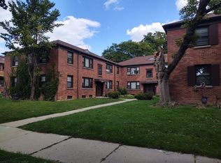 226 N 75th St #5, Milwaukee, WI 53213