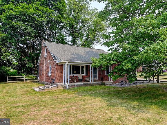 3rd image of 5371 Long Corner Rd