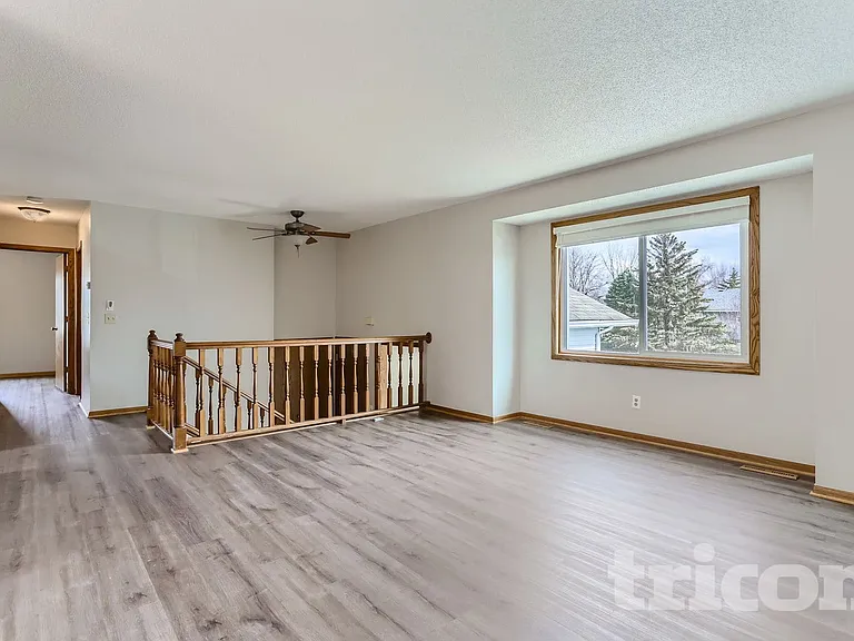 7920 Grinnell Way — Photo 9