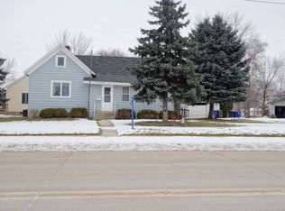 726 W Main St, Little Chute, WI 54140
