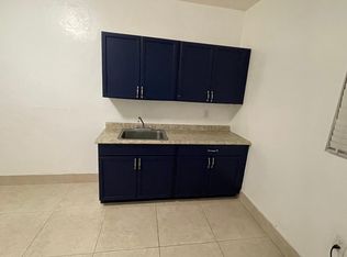 401 W 64th St, Hialeah, FL 33012
