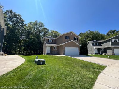 349 Fountain Park Dr, Waterford, MI, 48327
