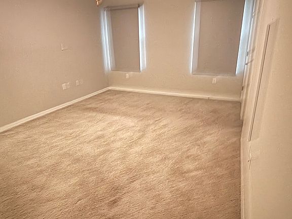 5th image of 2956 Fieldwood Cir #1