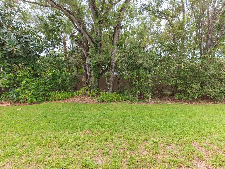 1050 Starkey Rd #104 — Photo 42