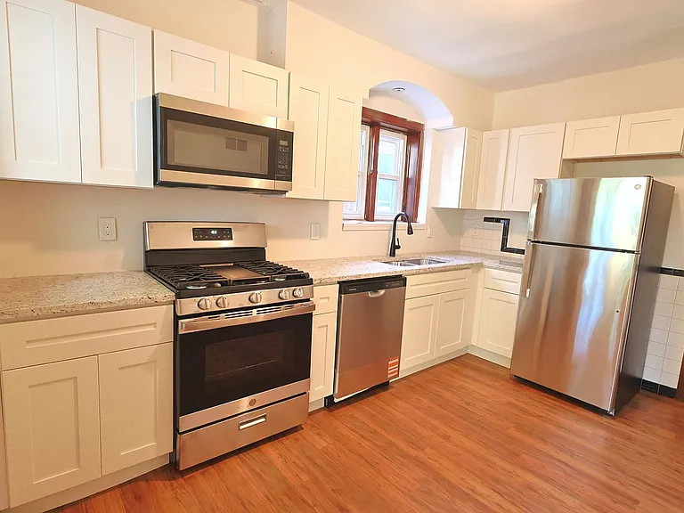 3754 Dunnica Ave — Photo 25
