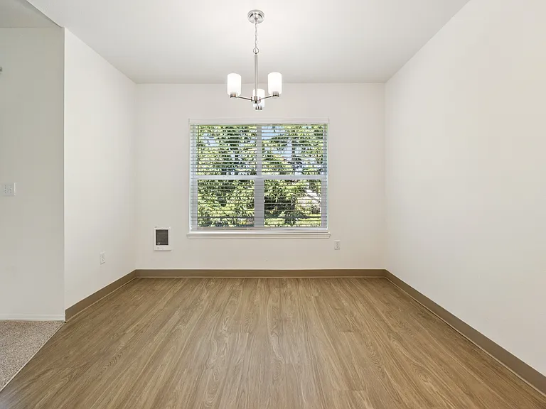 Nolan Ridge Apartments — Photo 9