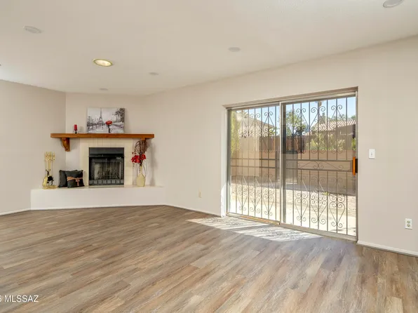 1227 S Alfie Pl, Tucson, AZ 85710