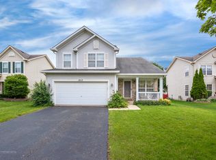 1957 Trafalger Dr, Romeoville, IL 60446