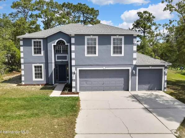 11257 Persimmon Ave, Weeki Wachee, FL 34614