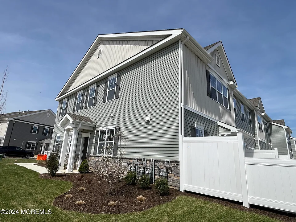 36 Chapel Ln
