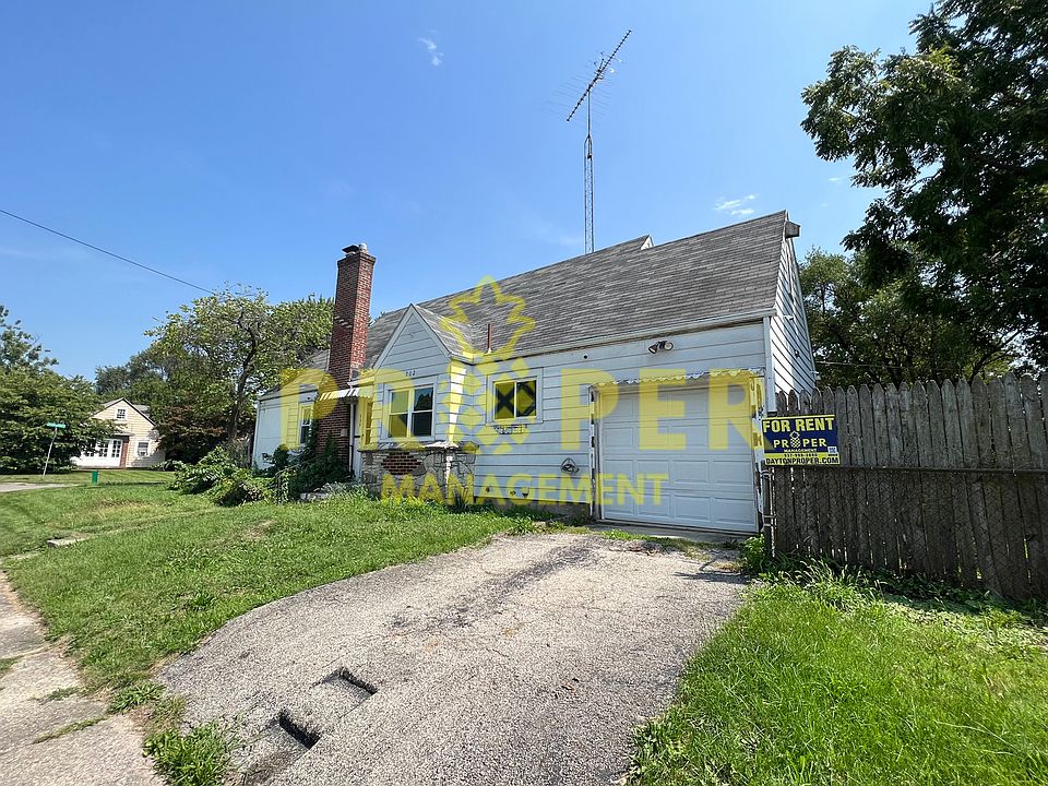 1st image of 202 Ashwood Ave