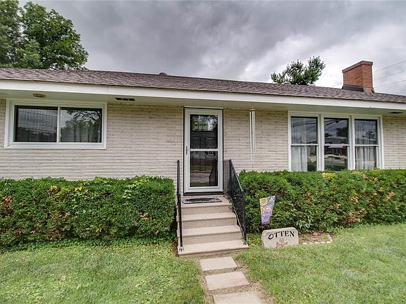 4th image of 605 N Lange Ave