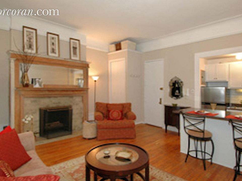 1st image of 632 W End Ave APT 3R