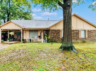 7089 E Foxhill Dr, Memphis, TN 38135