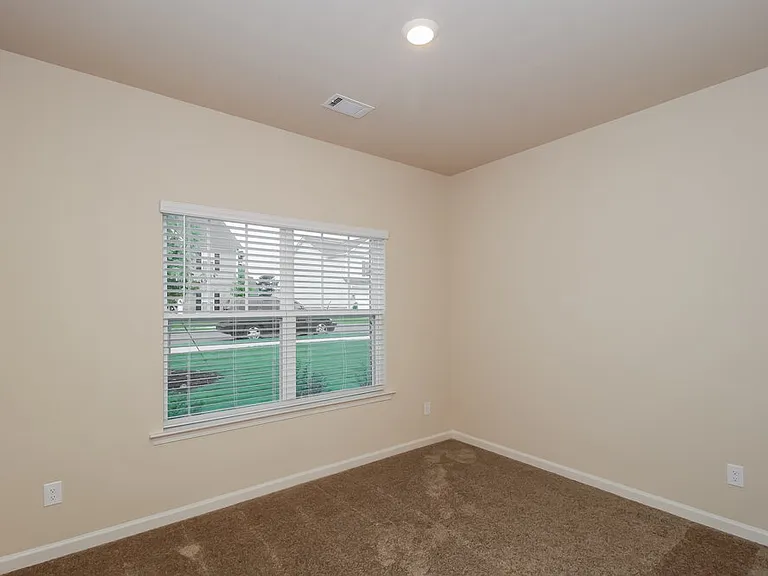 108 Innis Brook Cir — Photo 12