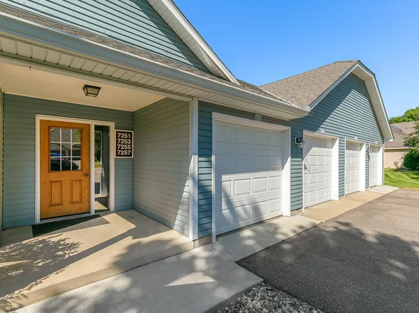 7255 Hunters Run, Eden Prairie, MN 55346