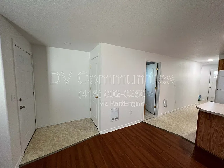 2521 NW Cedar Ave #1 — Photo 4