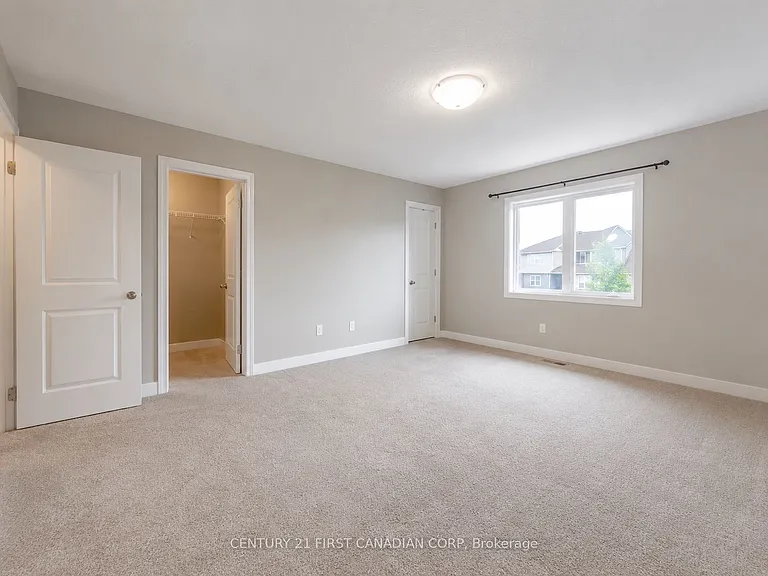 2070 Meadowgate Blvd #72 — Photo 11
