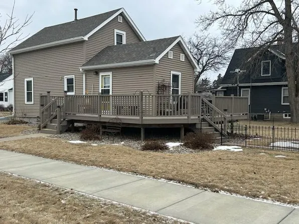 201 4th Ave NW, Arlington, MN 55307