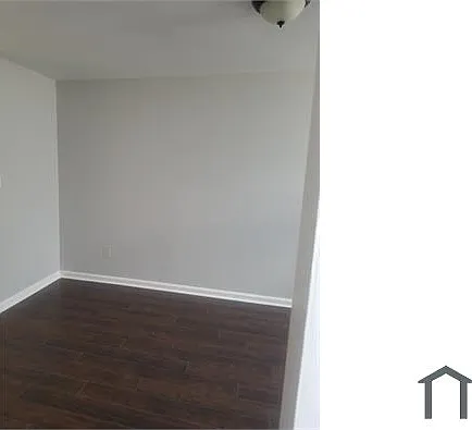 1354 N Fremont Ave — Photo 5