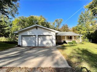 5707 S Kruse Rd, Mount Zion, IL 62549