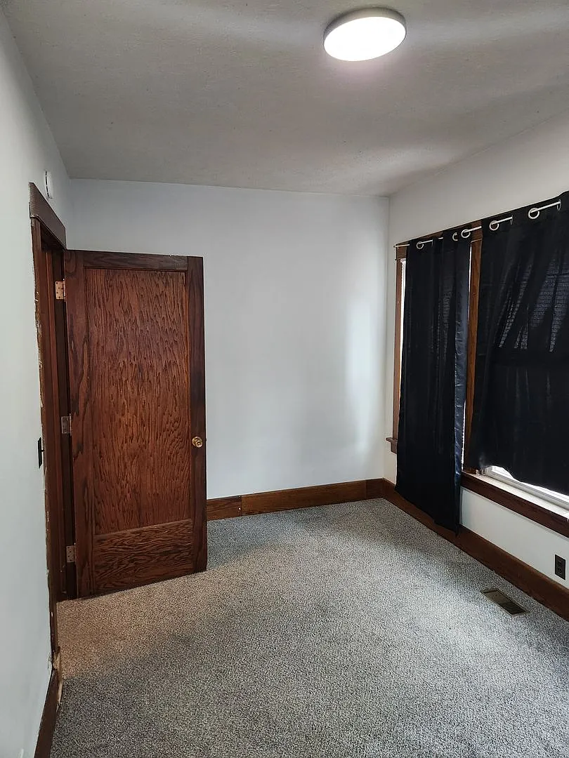 524 N 50th St. — Photo 3