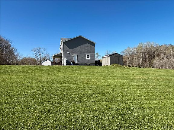3rd image of 187 Case Rd