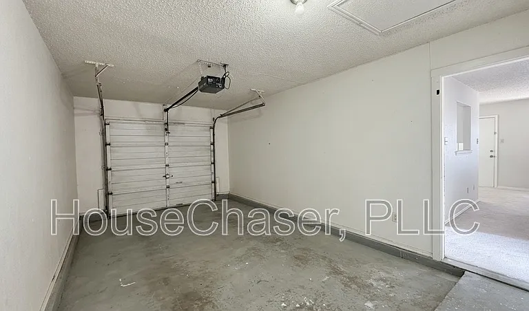 2112 91st St — Photo 17