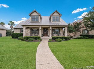 8501 High Cliff Dr, Fair Oaks Ranch, TX 78015
