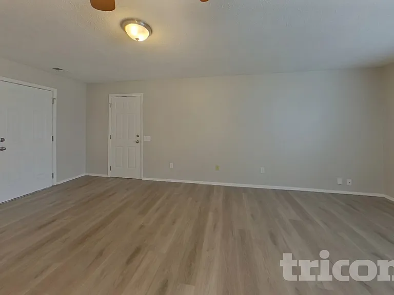 65 Sand Oak Ct — Photo 16
